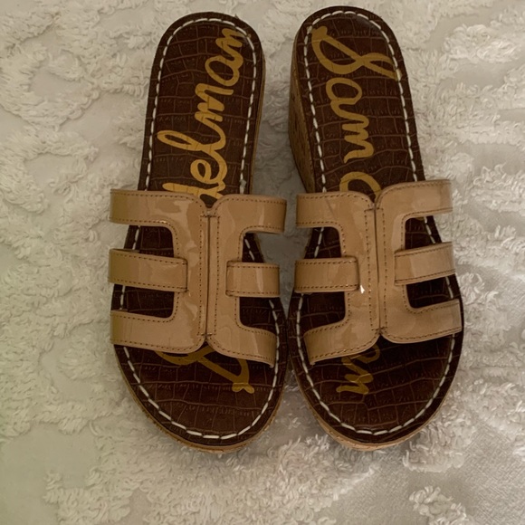 Sam Edelman platform slides - Picture 3 of 5